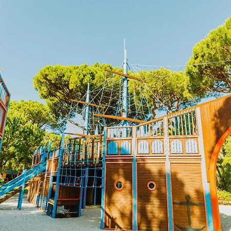 Pine Cliffs Szálloda 5*