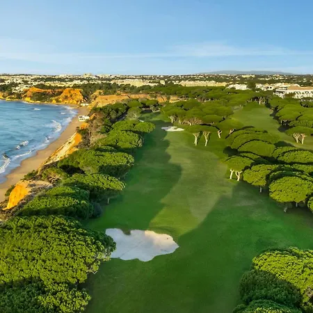 Pine Cliffs Αλμπουφέιρα