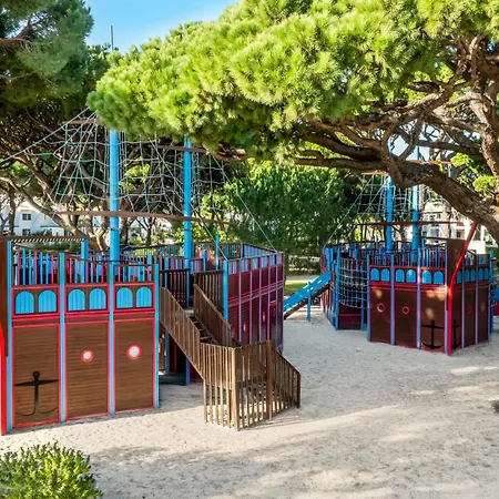 Pine Cliffs Ξενοδοχείο 5*