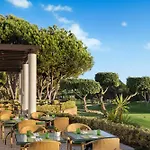 Szálloda Pine Cliffs 5*