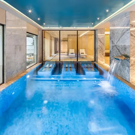 Pine Cliffs Αλμπουφέιρα